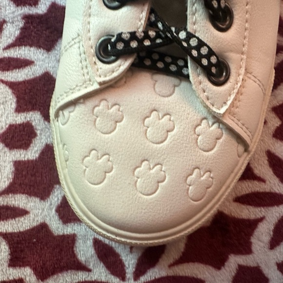 #67 Disney Mini Mouse Sneakers - Picture 6 of 10